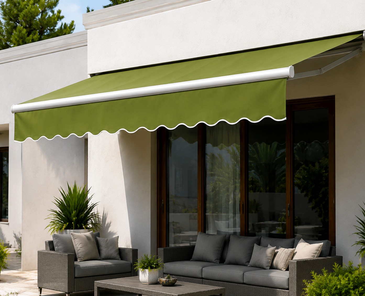 Half-cassette Retractable Awning Model 1100
